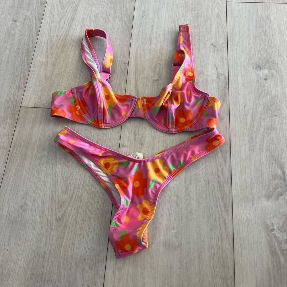 Snrklbr Retro Bikini top size m bottom size s